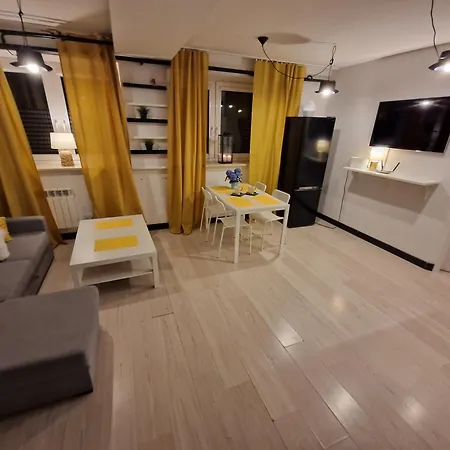 Quiet Apartments&rooms